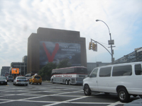 Valla publicitaria de "V" en New York